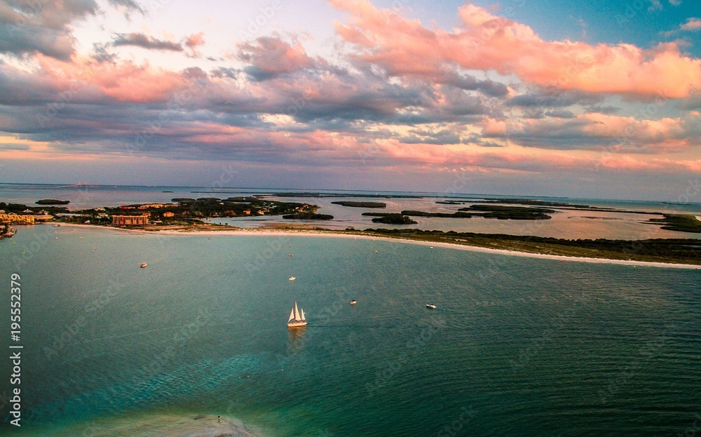 Fototapeta premium Sunset Sail