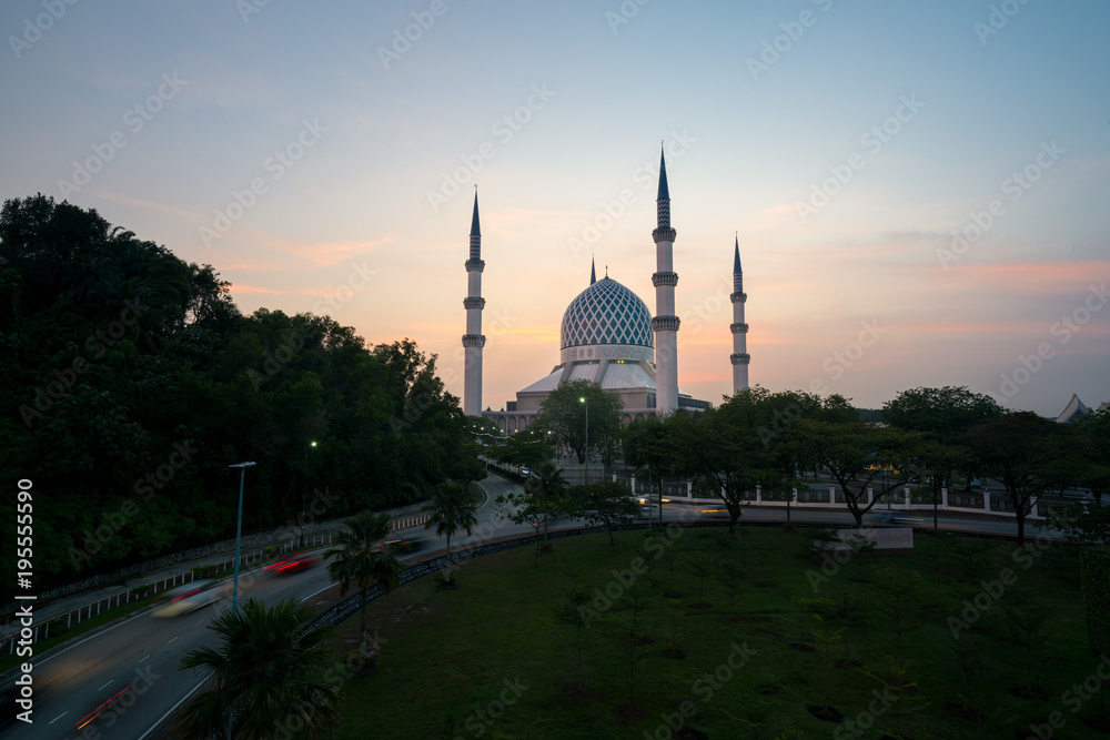 Salahuddin Abdul Aziz Shah Mosque (also known as the Blue Mosque, Malaysia) during sunrise located at Shah Alam, Selangor, Malaysia.