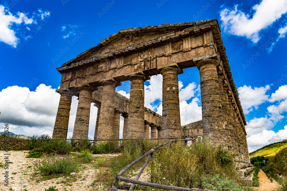 This ancient greek temple still stands in Segesta Sicily, seemingly on its own in the middle of nowhere. 