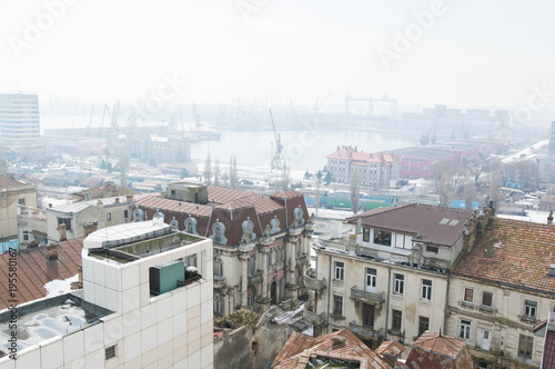 Harbor and old houses in Constanta © Menta