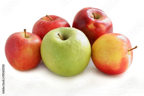 multicolor,various tasty apples