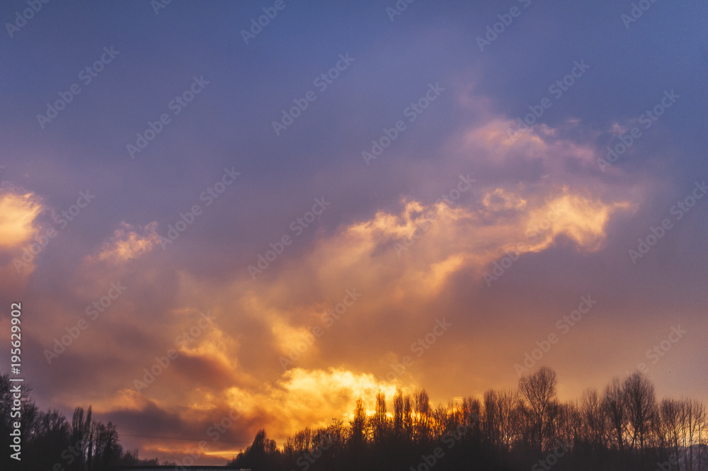 Fototapeta premium Coucher de soleil coloré