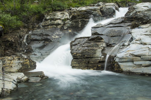 Petite cascade photo