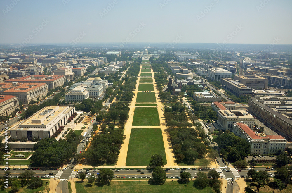United States Capitol Building and National Mall, bird's eye viewed from the of Washington Monument in Washington DC, USA. Stock-foto | Adobe Stock