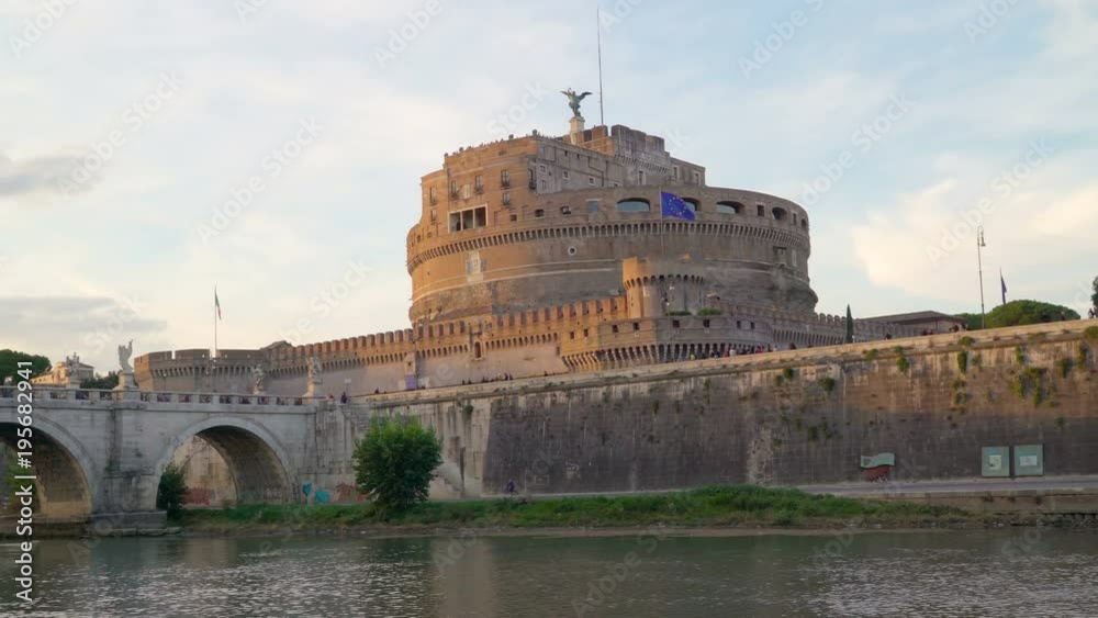 16944_The_big_castle_fortress_of_Sant_Angelo_in_Rome_Italy.mov 16944_The_big_castle_fortress_of_Sant_Angelo_in_Rome_Italy.mov