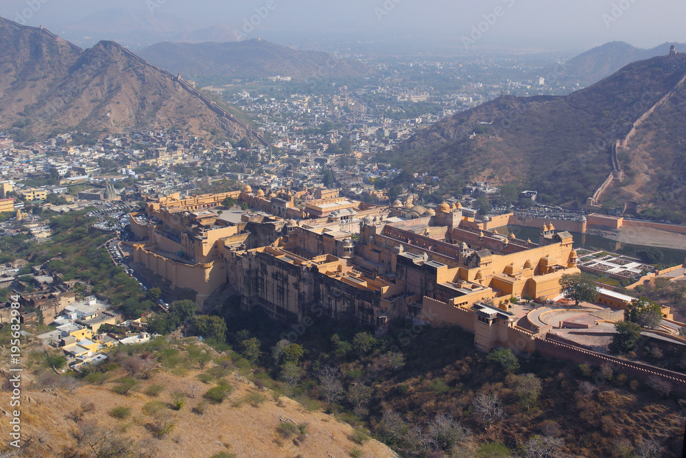 Amber fort: view from above (from Jaigarh Fort)