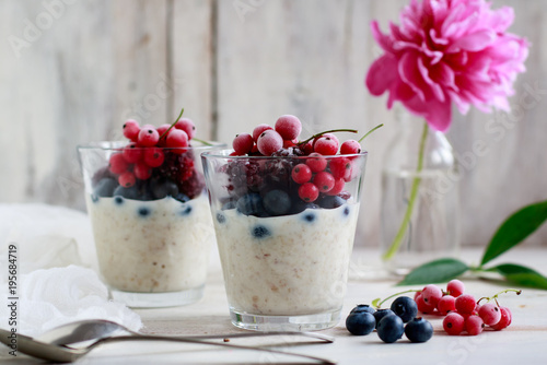 Porridge with berry and frozen currant