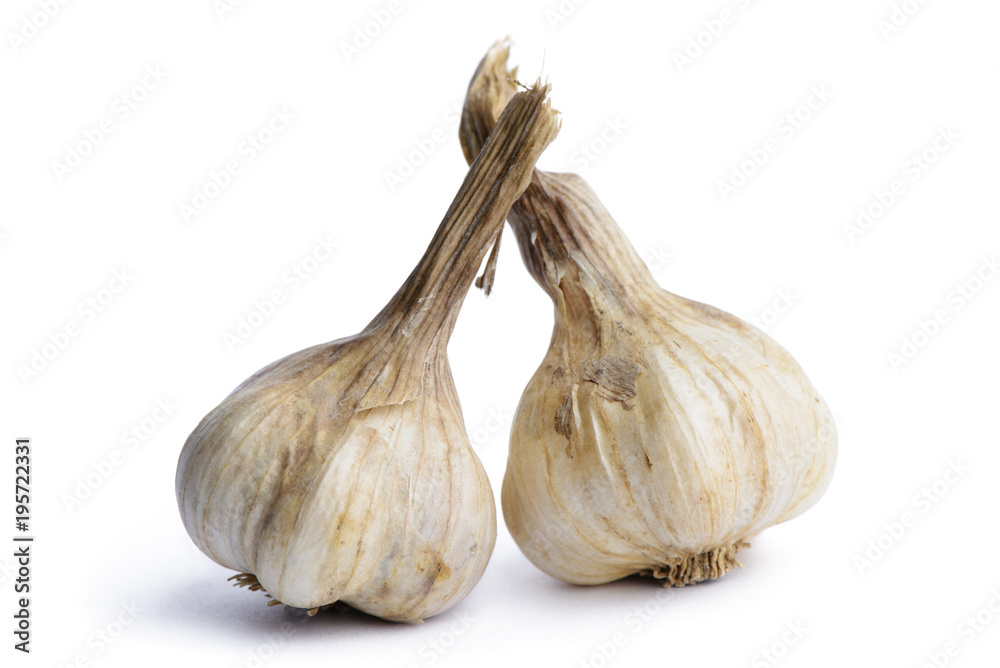 Obraz premium Garlic isolated on white background