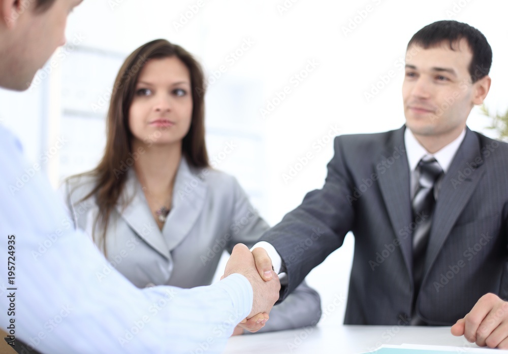 handshake business partners in the workplace handshake business partners in the workplace