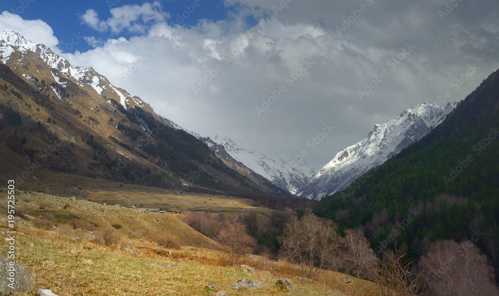 Caucasus valley