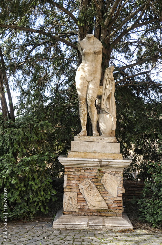Obraz premium The archaeological site of Ostia Antica which was the old port of Rome in Italy 