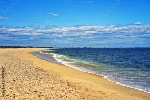 Fotografie Ocean shore and view to NYC from Sandy Hook USA