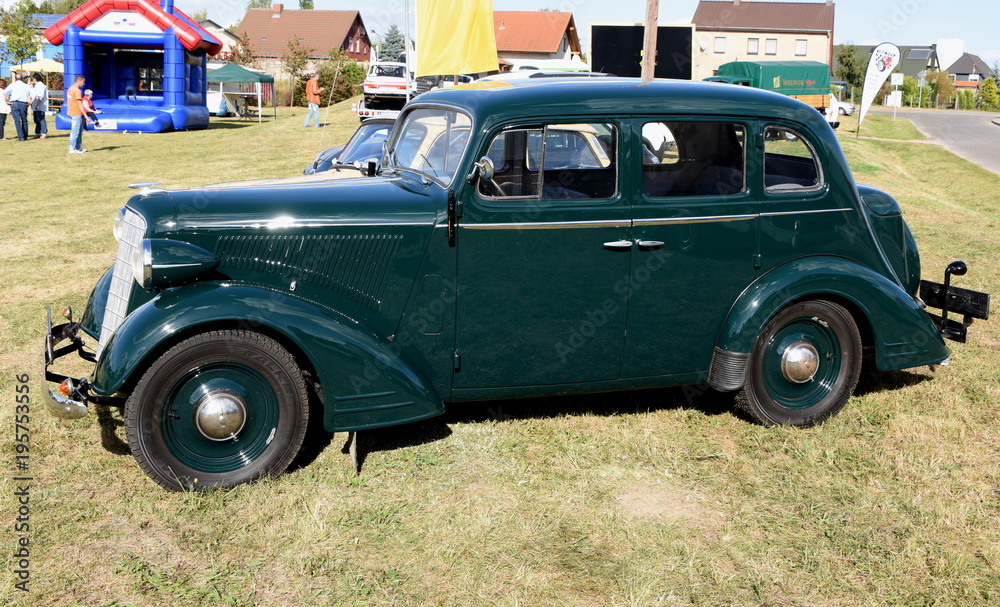 Opel 6 von 1934-1937 beim Stoewertreffen in Eggeisn
