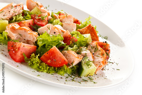Fish salad - grilled salmon and vegetables