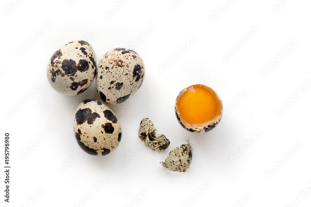 Obraz premium Isolated Quail Eggs with Yolk. Top view. Diet food. 