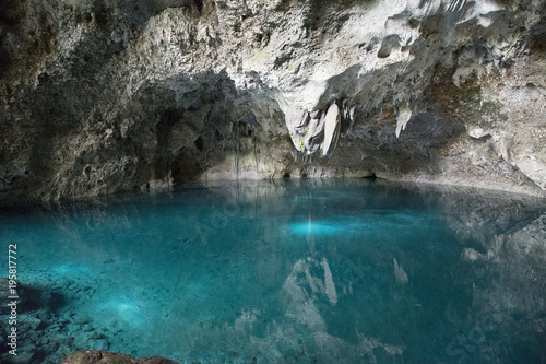 tres ojos, dominican republic, cave, lake in cave