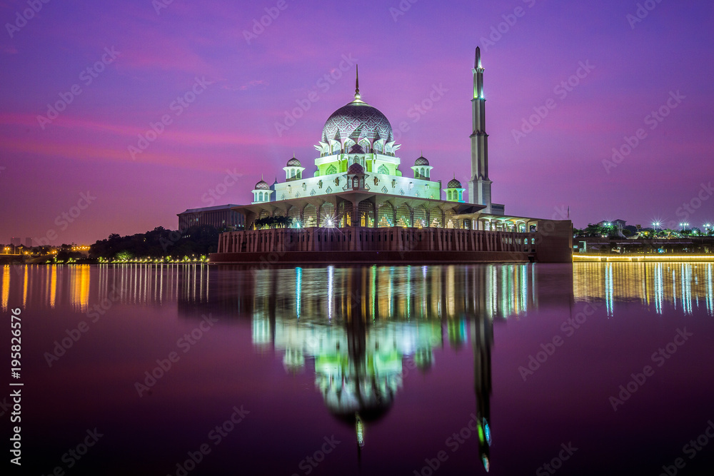 Mosque in Kuala lumpur city