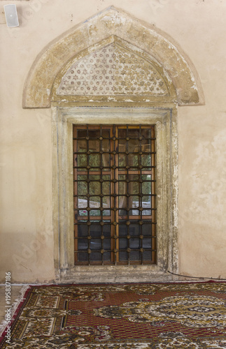 Architectural detail of a door in the courtyard of Karadjoz-bey in Mostar © greta gabaglio