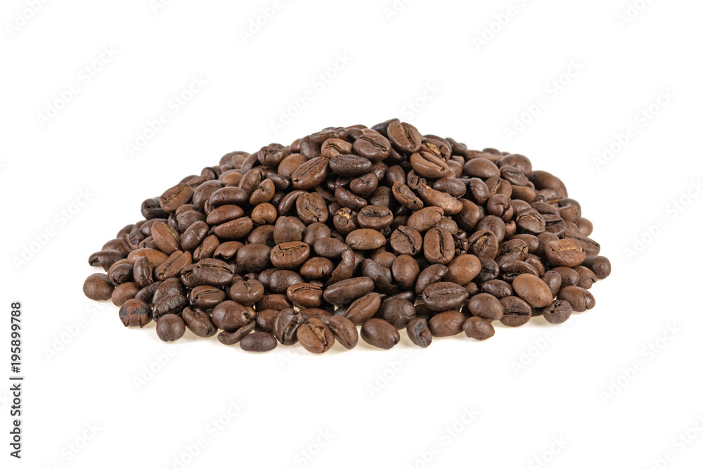 Obraz premium coffee beans isolated on white background