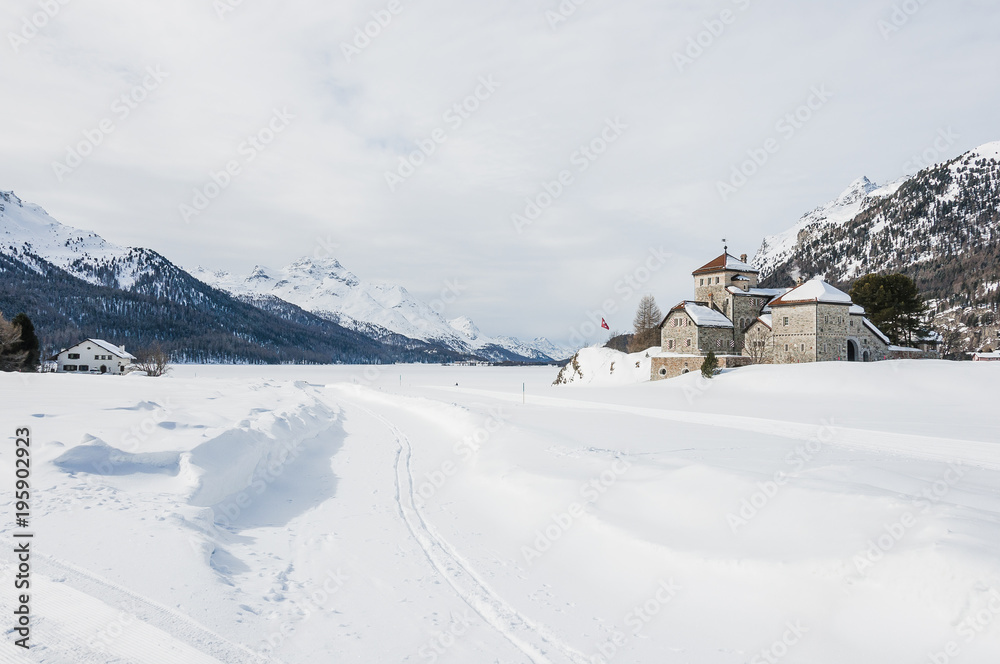 Silvaplana, Surlej, Silvaplanersee, Winter, Wintersport, Langlauf, Loipen, Winterwanderweg, Oberengadin, Graubünden, Schweiz