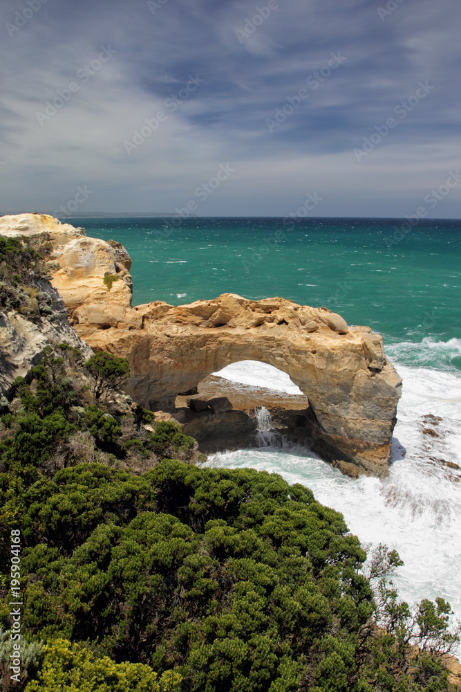 The Arch, eine Felsentor an der Küste im Port Campbell Nationalpark an der Great Ocean Road in Victoria, Australien.