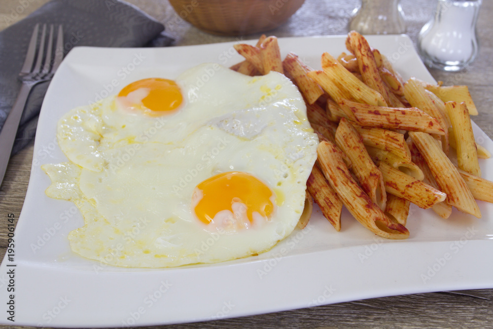 oeufs et pâtes oeufs et pâtes