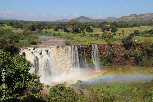 Obraz na płótnie Landschaft Äthiopien - Wasserfall Blauer Nil mit Regenbogen w salonie