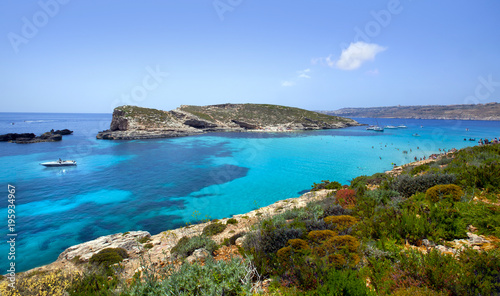 Fototapeta Naklejka Na Ścianę i Meble -  Beautiful landscape of Blue Logoon of Malta