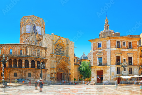  Square of the Virgin Saint Mary,Valencia Cathedral, Basilica of