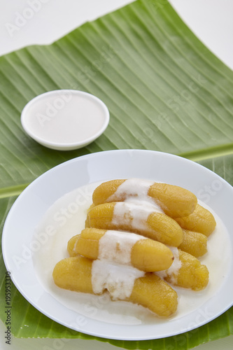 Fototapeta Naklejka Na Ścianę i Meble -  Delicious banana in syrup for Thai sweet