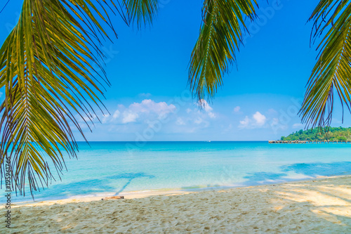 Beautiful tropical beach and sea © siraphol