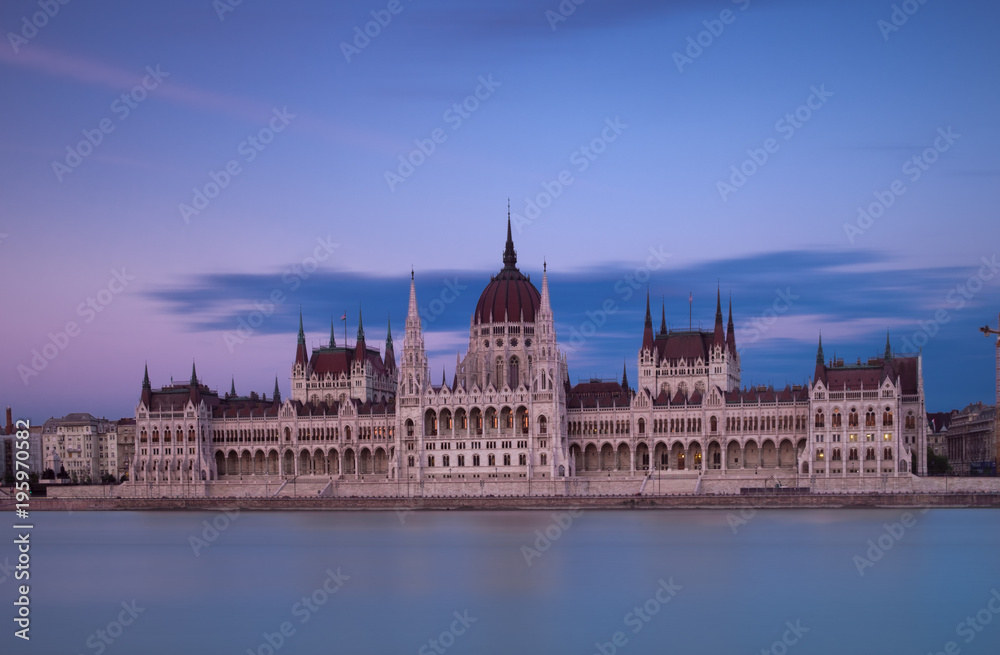 Wide shot of the Hungarian Parliament at twilight
