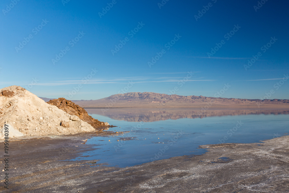 Obraz premium Hoze Soltan Lake, Qom, Iran