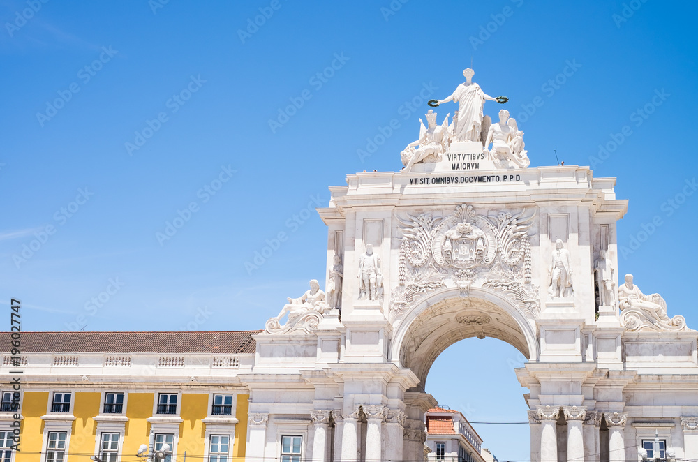 Fototapeta premium Historical old comercio plaza details background, Lisbon