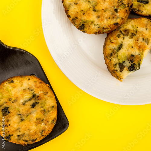 Valokuva Cooked Vegetarian Bubble And Squeak Cakes