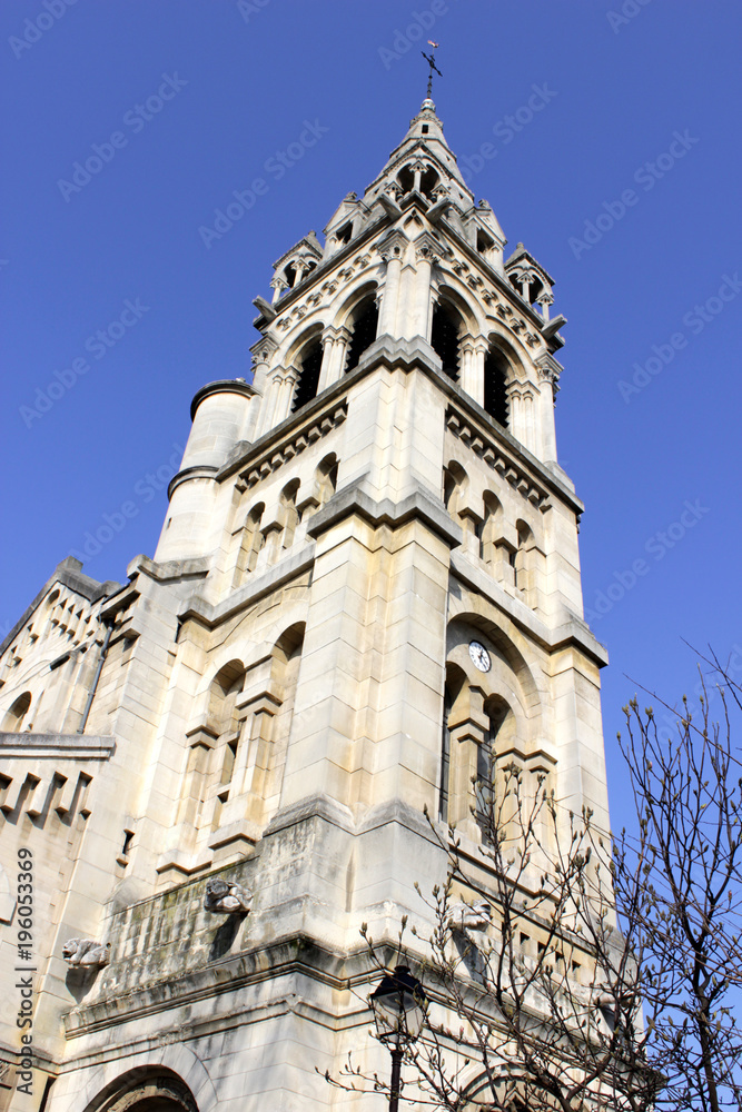 Neuilly-sur-Seine - Eglise Catholique Saint-Pierre de Neuilly