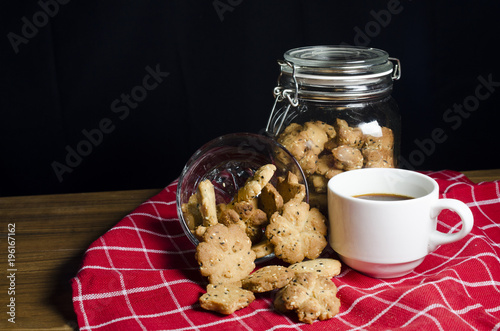 black coffee and sasemi cookie photo