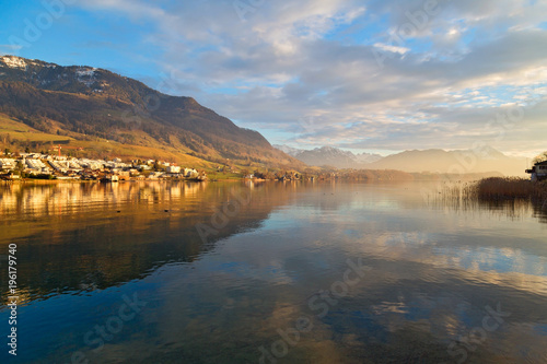 Küssnacht am Rigi, Schweiz © santosha57