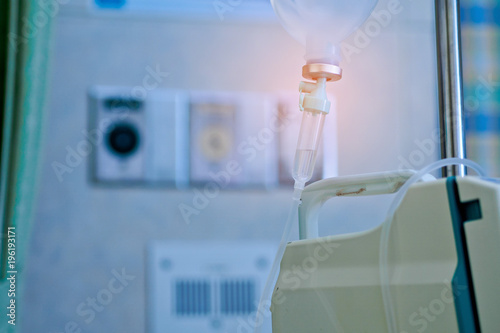 Sodium Chloride Solution for Intravenous, The brine, Medical treatment, saline intravenous, Hospitals use a saline