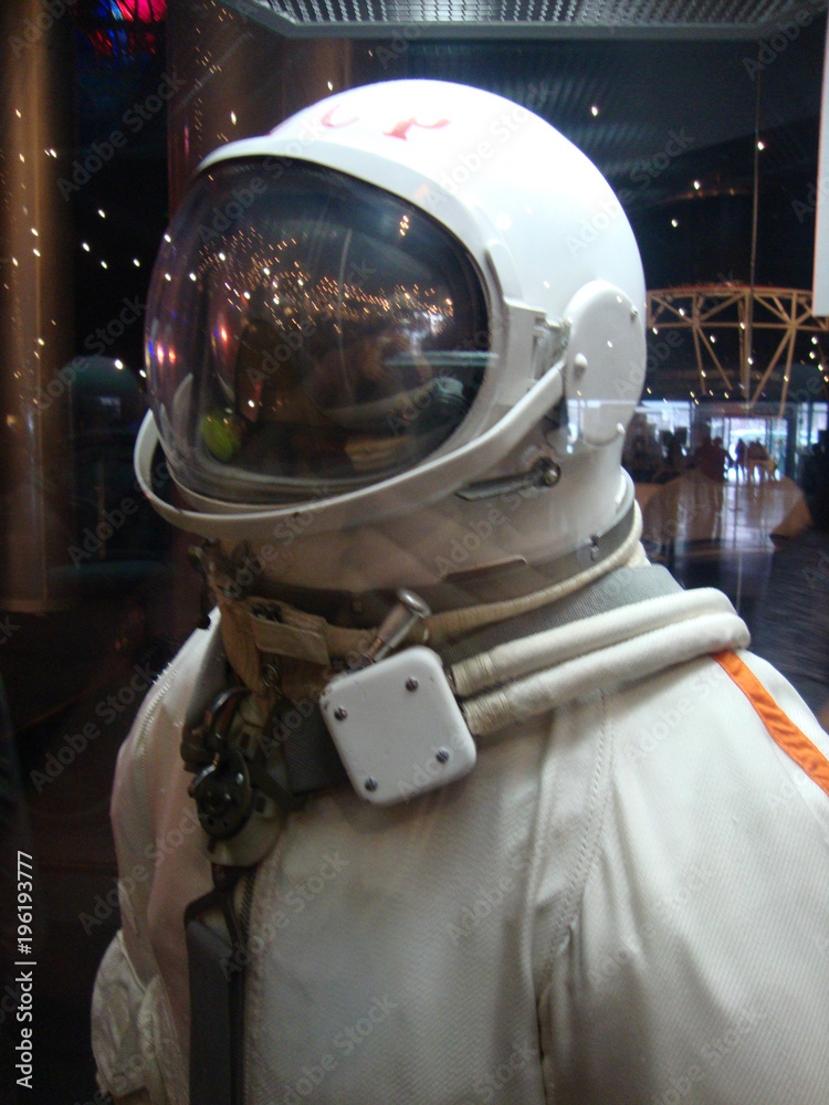 Fototapeta premium spacesuit astronaut