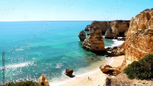 perfect spot for vacation, beach Praia de Marinha, Algarve, Portugal