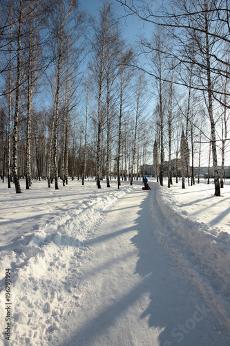 winter road in the city Park with views of the mosque of Nizhnekamsk
