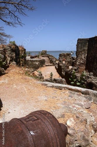 Fort James Island -Kunta Kinteh (Gambie) photo