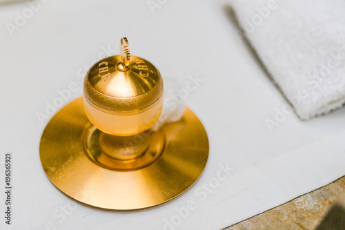 kirchliche Zeremonie einer Hochzeit