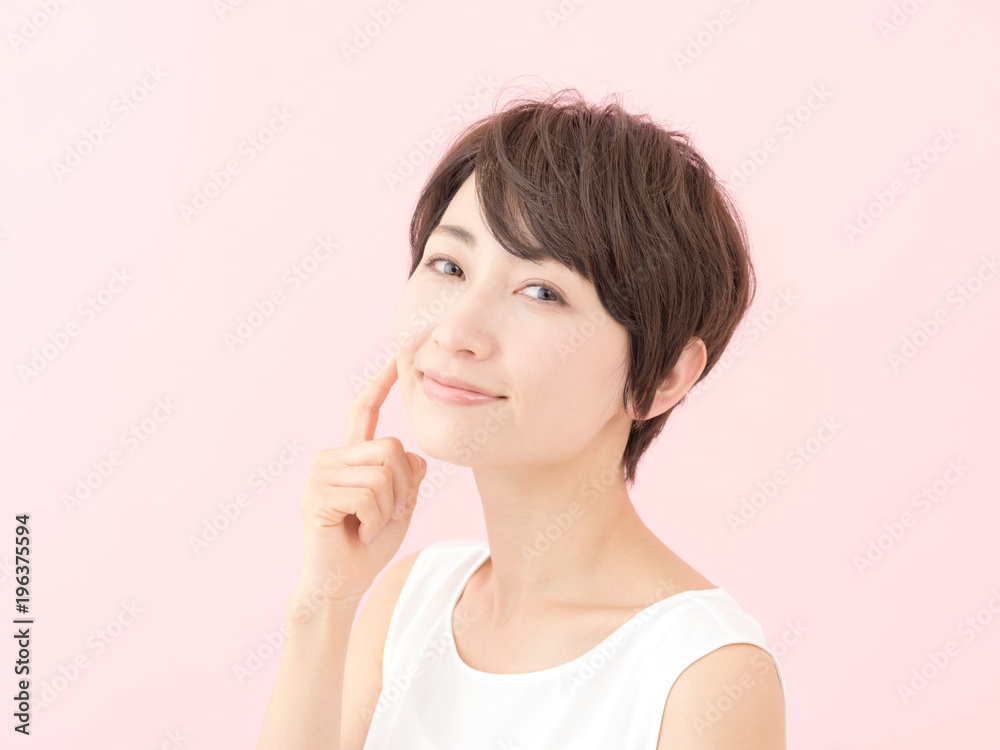 女性・ピンクバック 女性・ピンクバック