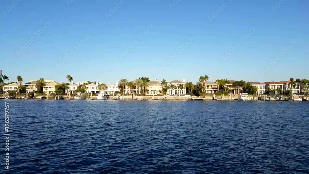 Luxury homes with yatch inTampa, Florida, The residents get entertained by all the activities in the area. Luxury homes with yatch inTampa, Florida, The residents get entertained by all the activities in the area.