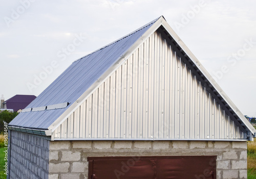 view of the garage in a plot of land © eleonimages