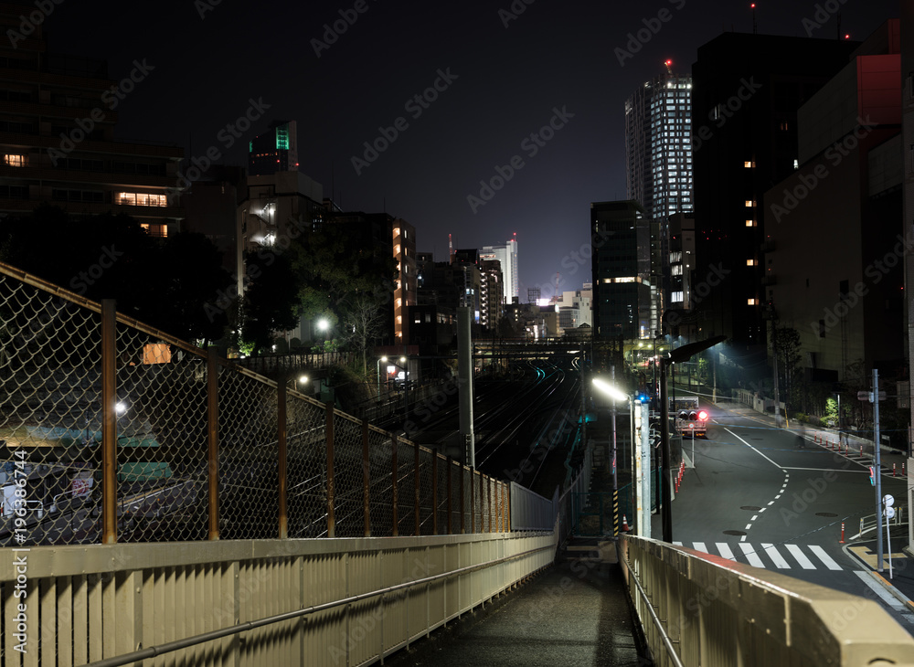 歩道橋から見た夜景 夜の都会の風景 Stock 写真 Adobe Stock