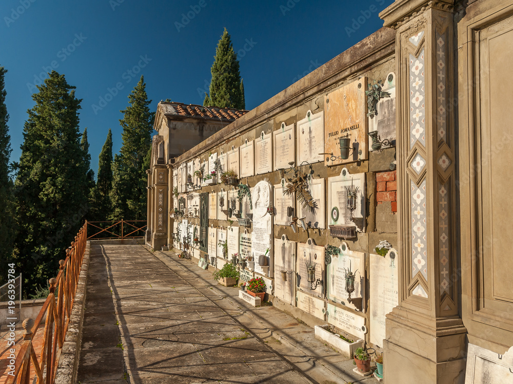 Fototapeta premium Old italian cemetery in Florence on a sunny day in autumn