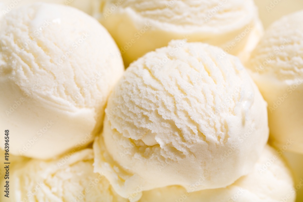 Vanilla Ice Cream Scoops - obrazy, fototapety, plakaty 